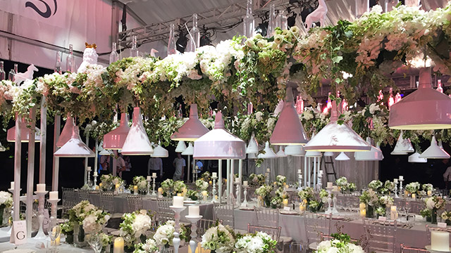 老爷国际花艺小编为您解答，送花需要了解哪些习俗呢？