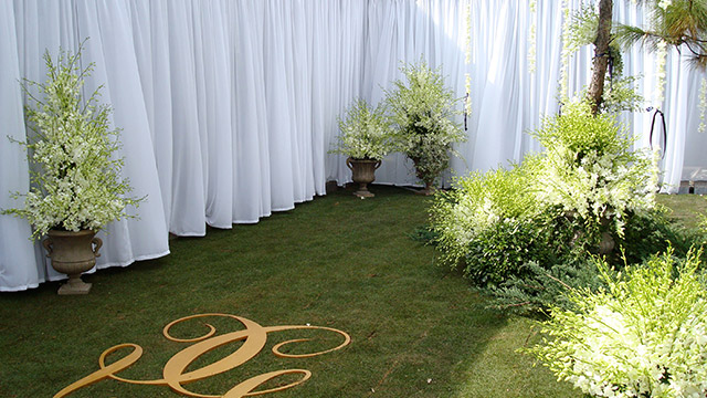 究竟该如何来很好的完成节庆氛围布置呢？